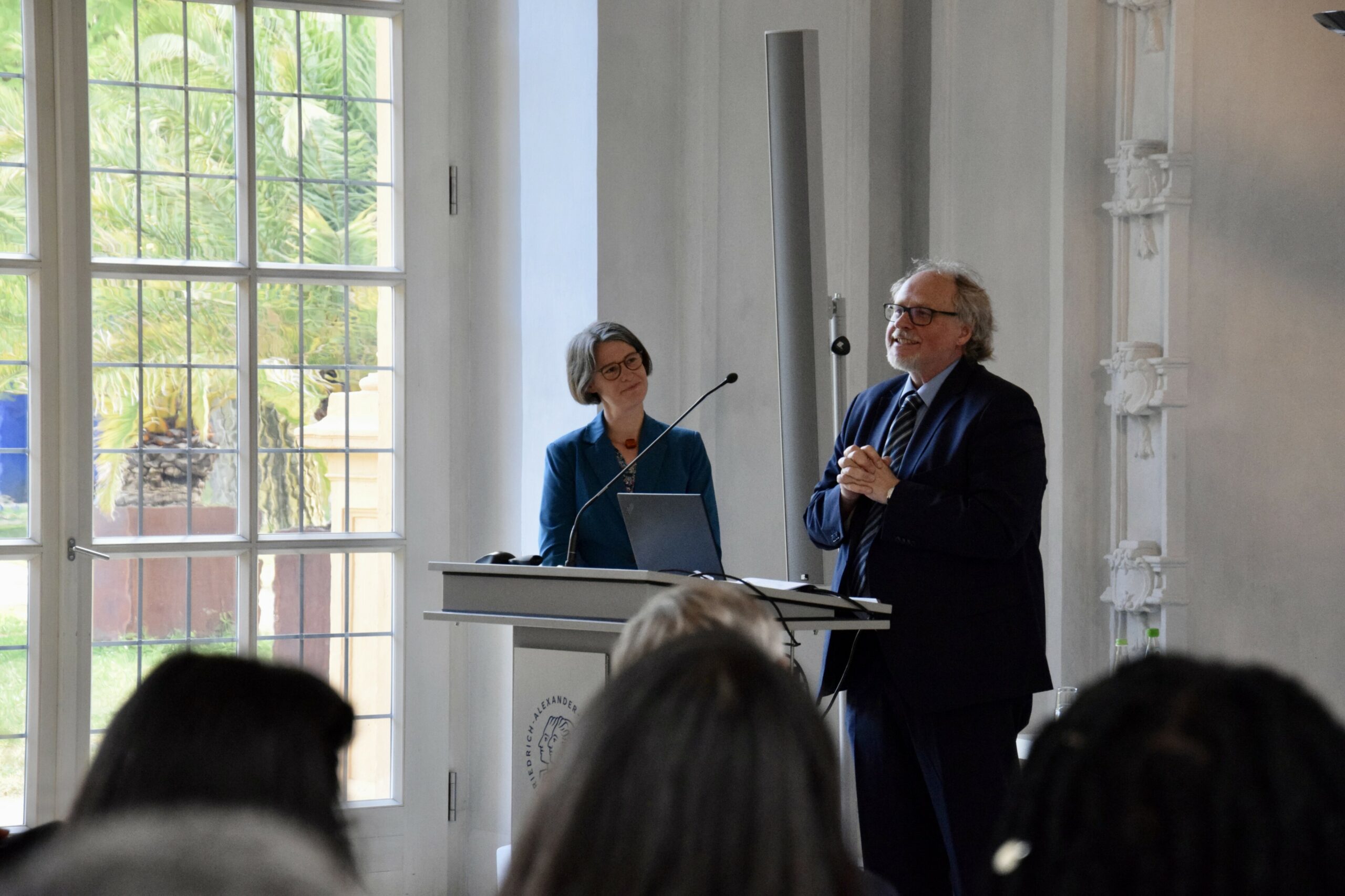Prof, Kinzelbach und Prof. Bielefeldt