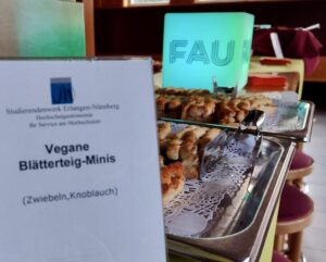 Catering für den Ausklang des Abends - Vegane Blätterteig Minis vom Studentenwerk